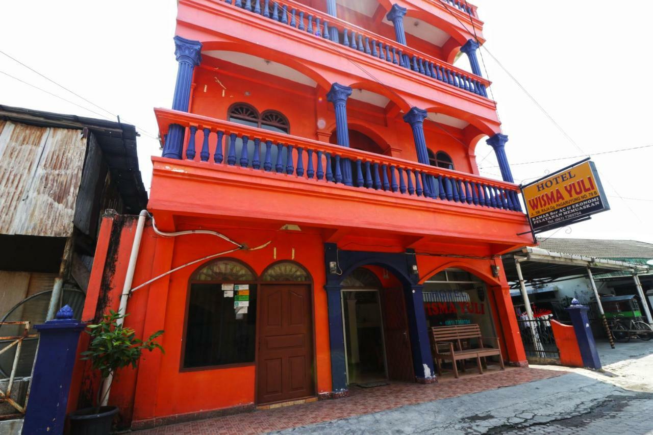 Hotel Wisma Yuli Syariah Medan Exterior foto